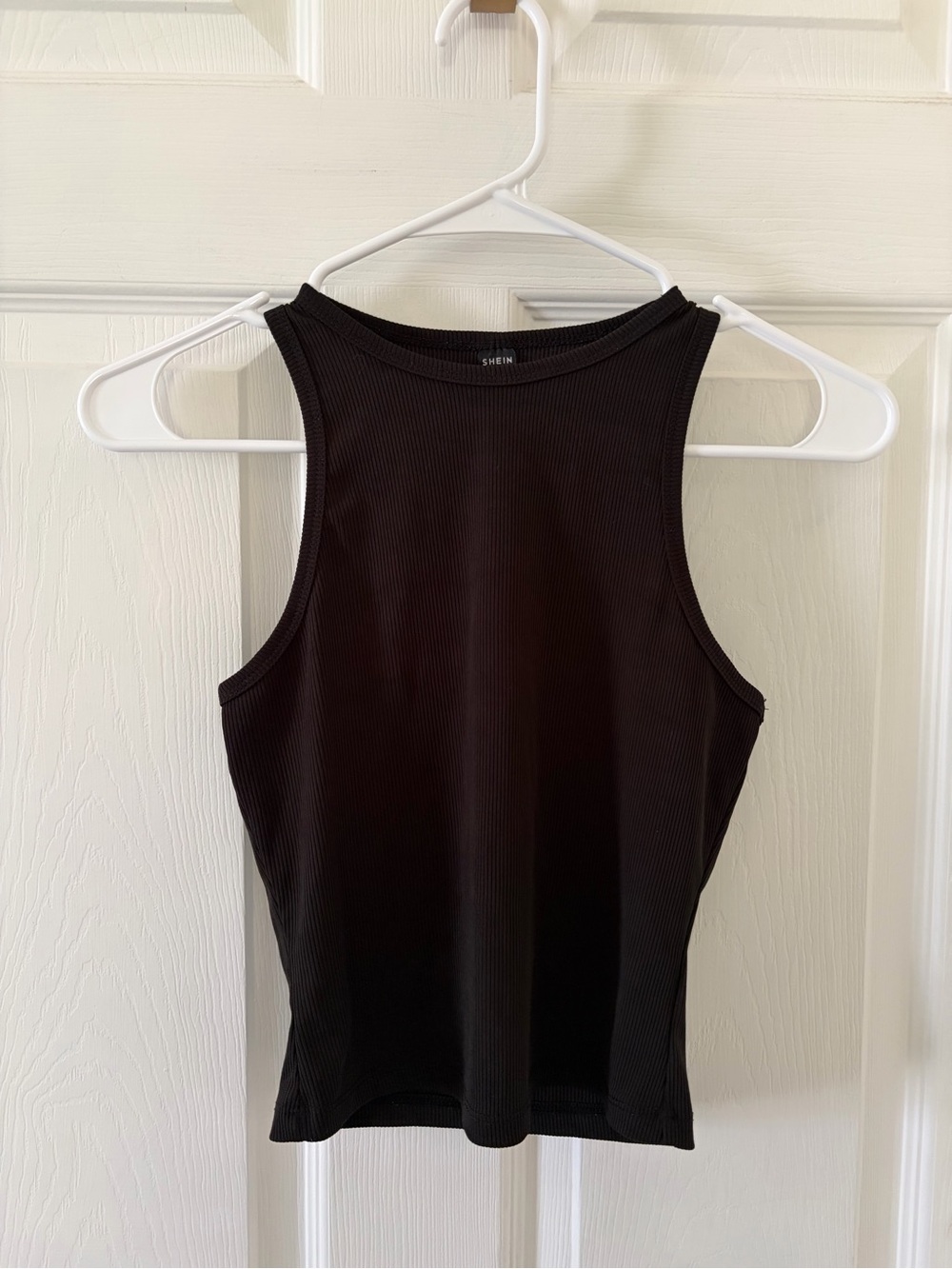 SHEIN Black Ribbed High-Neck Sleeveless Tank Top